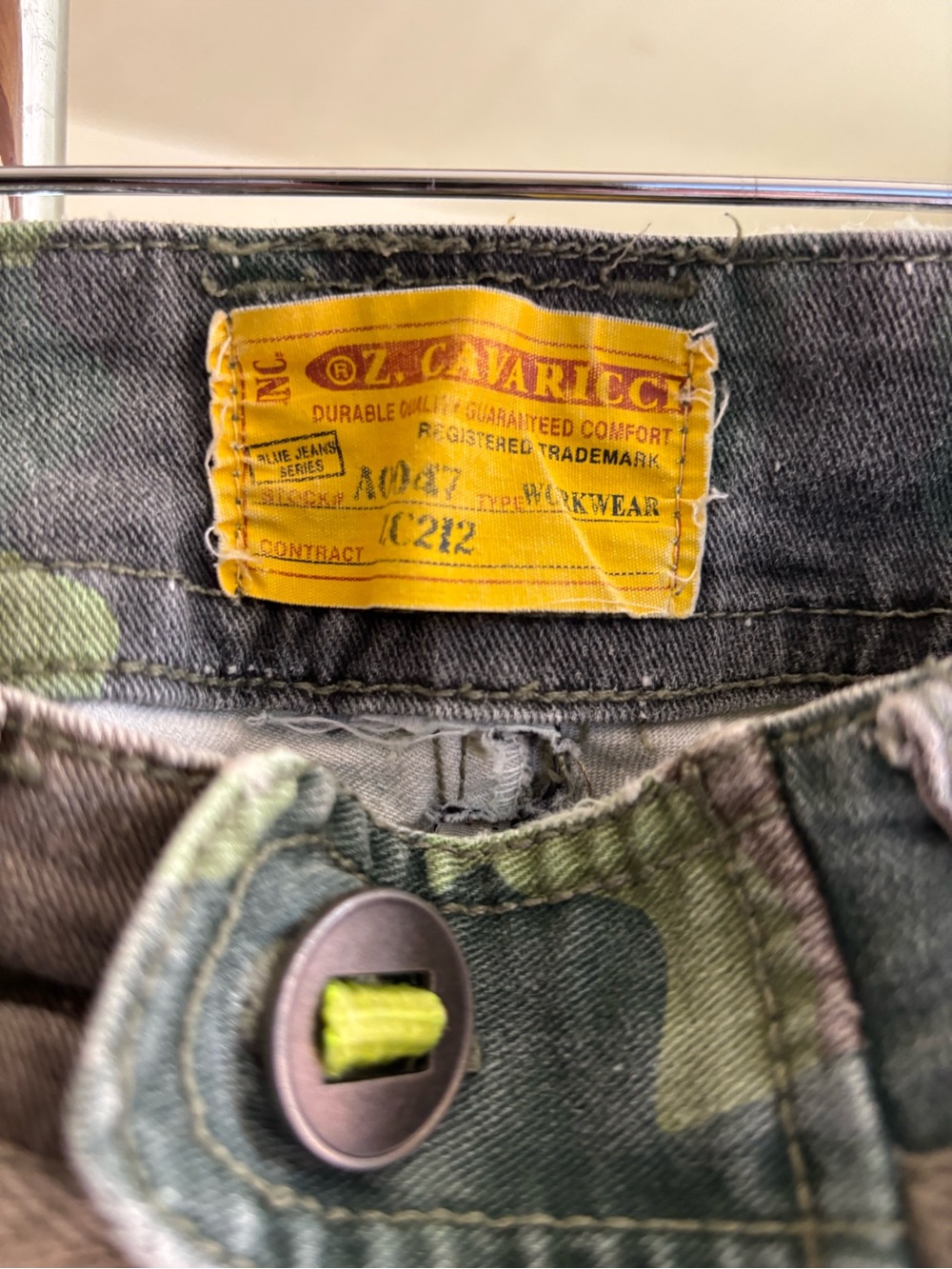 Dragon Embroidered Camo Military Workwear Cropped 9” MidRise Pants 40” Waistband - Picture 6 of 17
